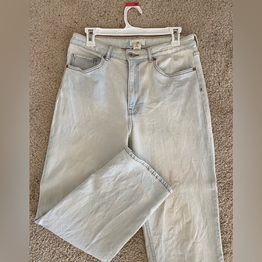 H&M Curvy Straight High Jeans